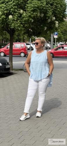Dina felülöltöző